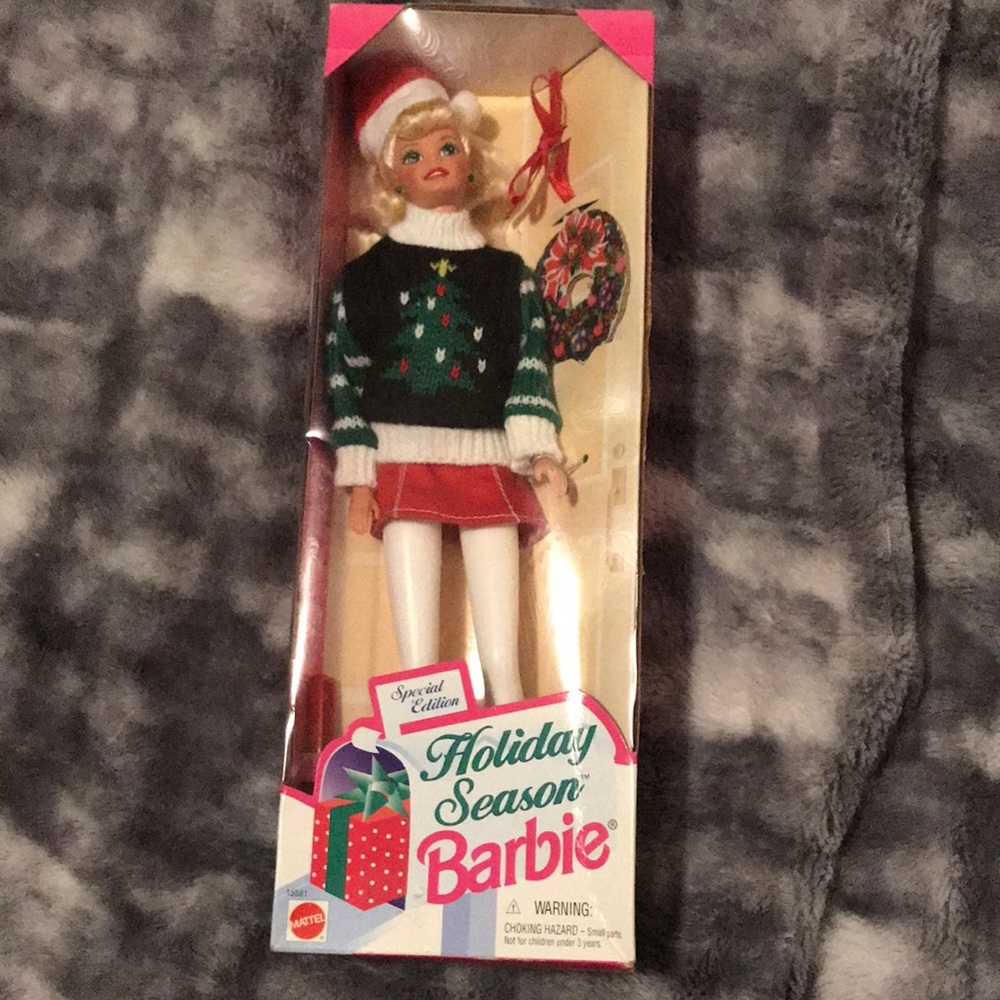 Holiday season barbie special Edition 1996